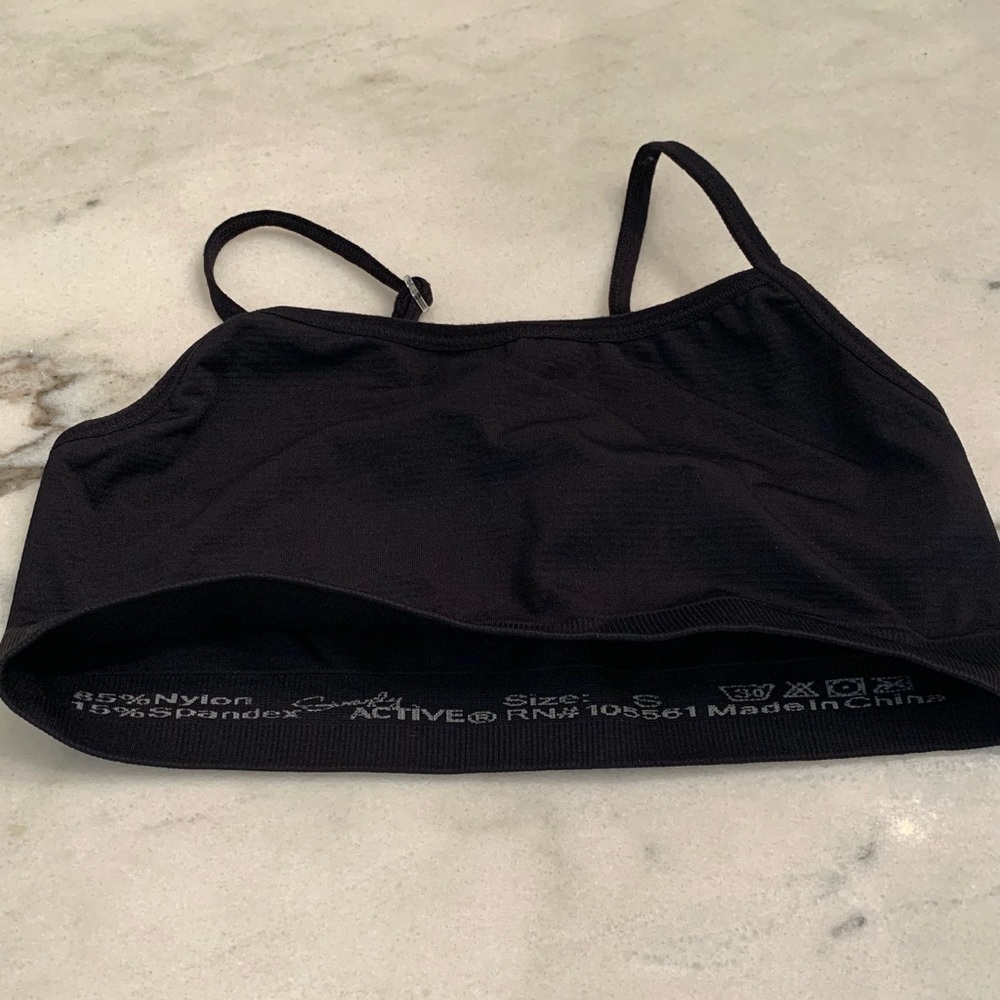 Simply Active • Black Sports Bra - Picture 4 of 5